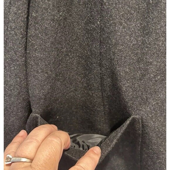 Vintage Eddie Bauer Charcoal Gray Wool Flannel Blazer Jacket  Womens Size Medium - Picture 2 of 8